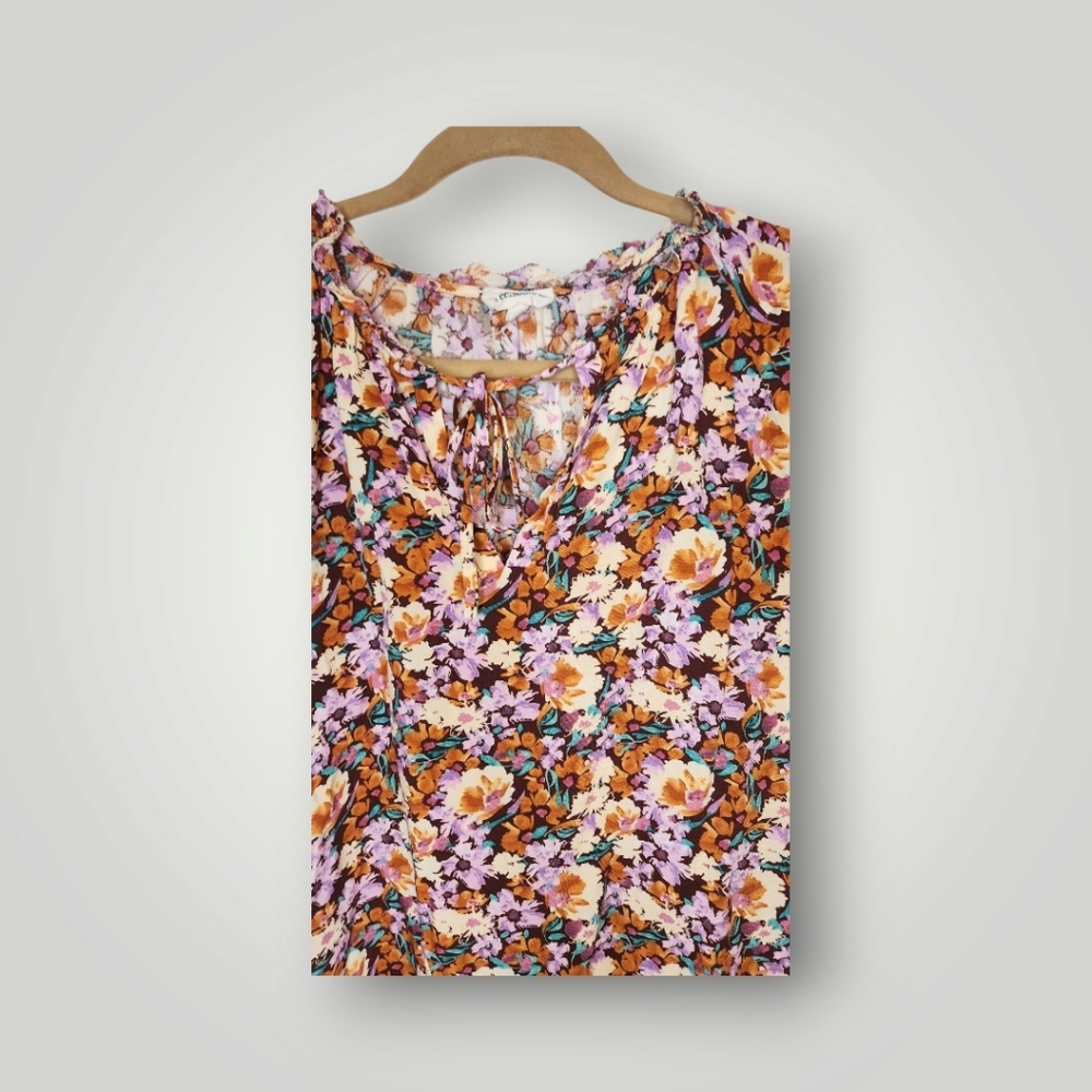 ee.some Floral Print Women's Top size small - Picture 2 of 12